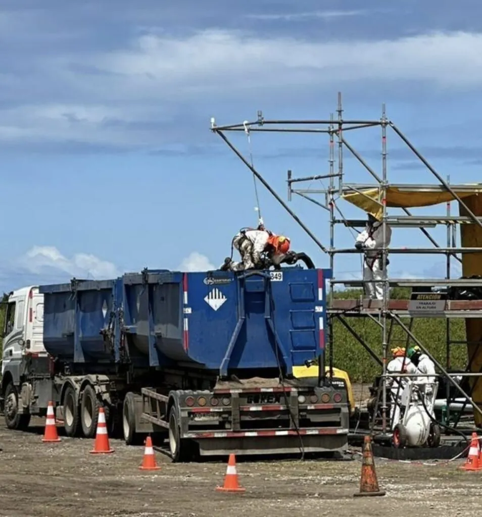 An SV70 pumping tank bottom sludge