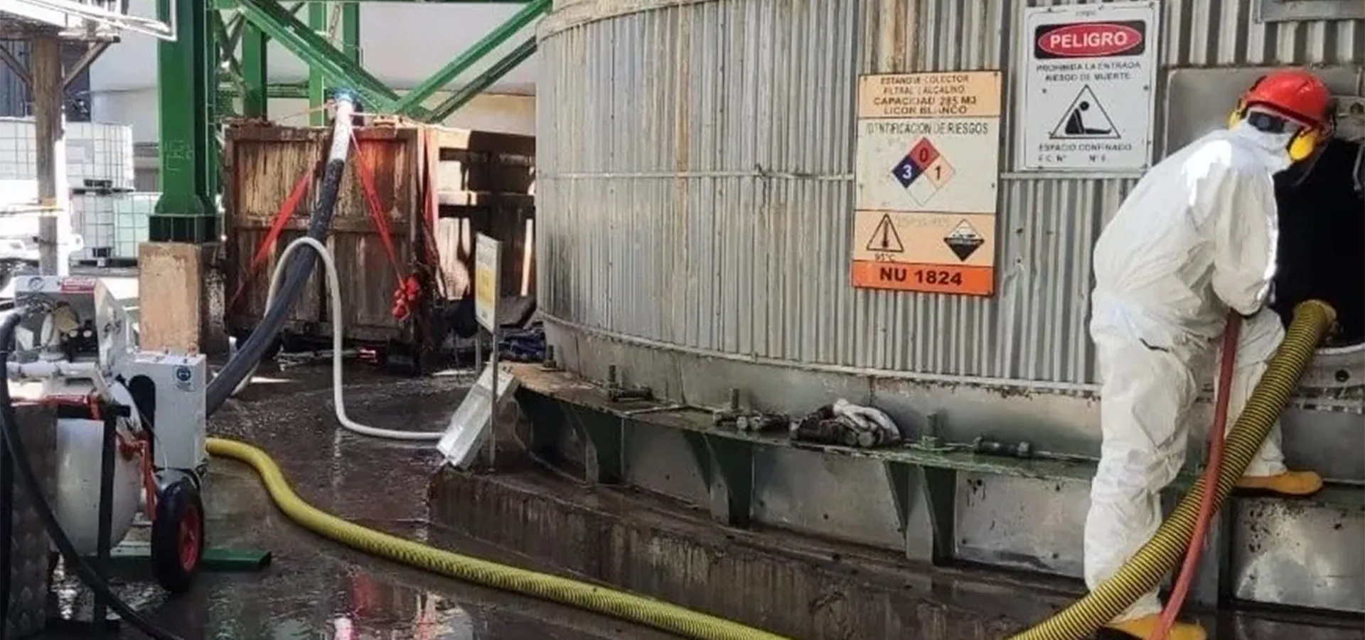 Solidsvac pump operating in an underground mine