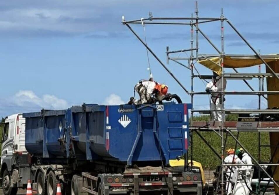 An SV70 pumping tank bottom sludge